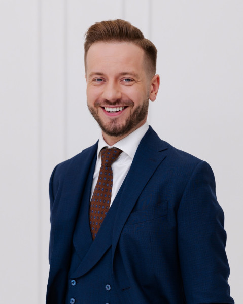Mateusz Radecki (Biuro główne)